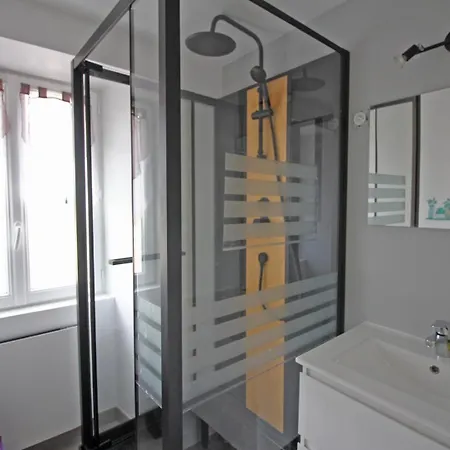 Un Petit Bout De Paradis Holiday home *